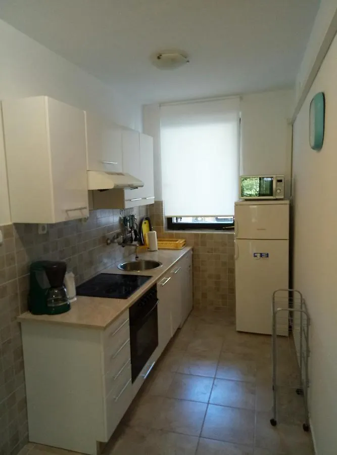 Apartments Tessa 77 ميدولين