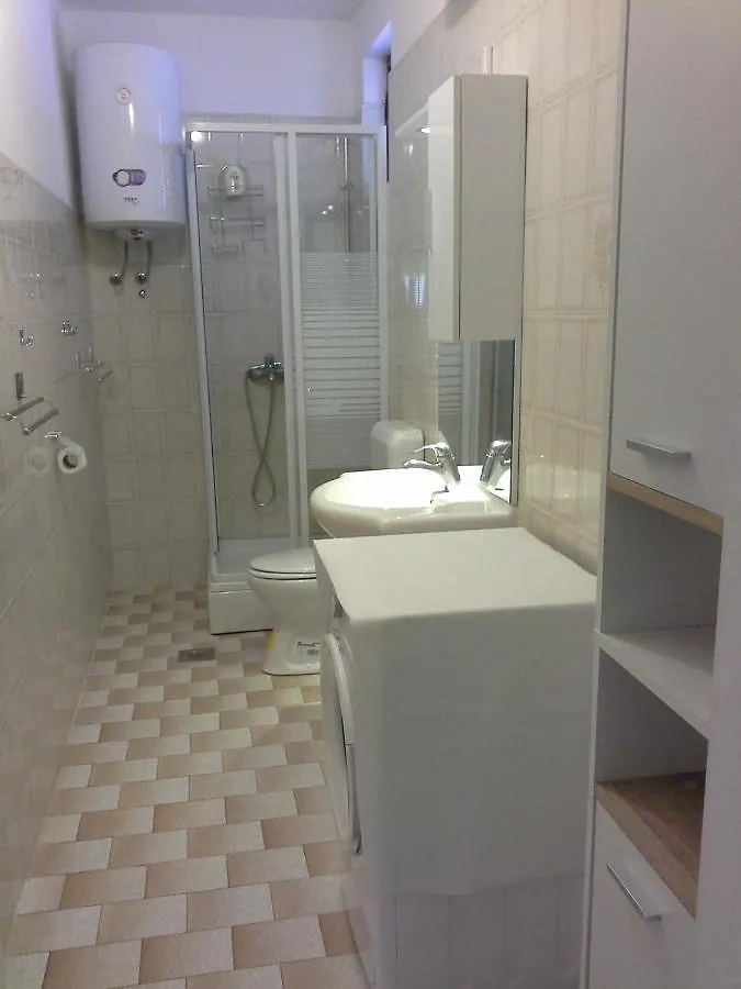 Apartments Tessa 77 ميدولين