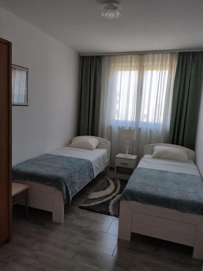 Apartments Tessa 77 ميدولين كرواتيا
