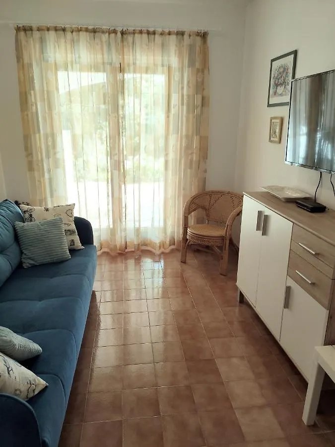 Apartments Tessa 77 ميدولين